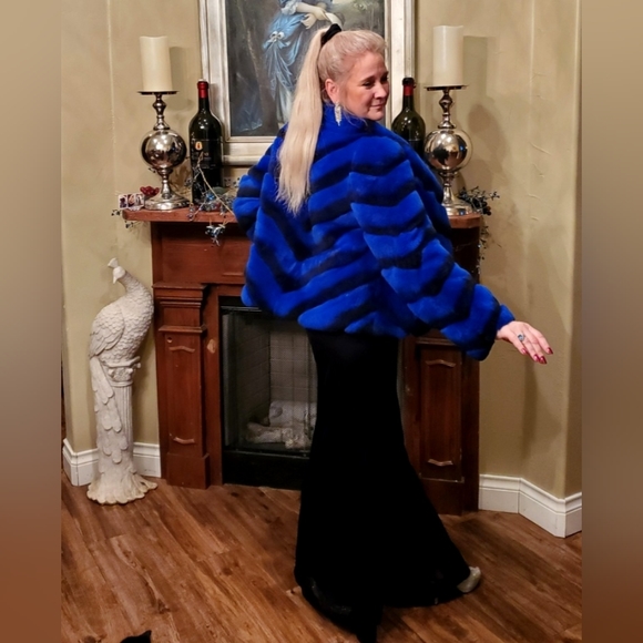 NWT Brilliant Sapphire Blue & Black Rex Chinchilla Fur Coat L/XL - Picture 17 of 17
